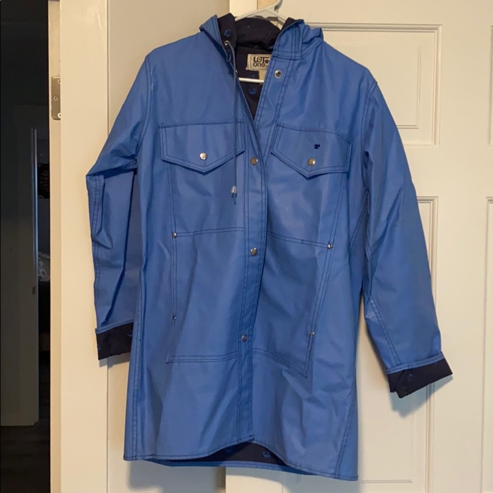Rain coat